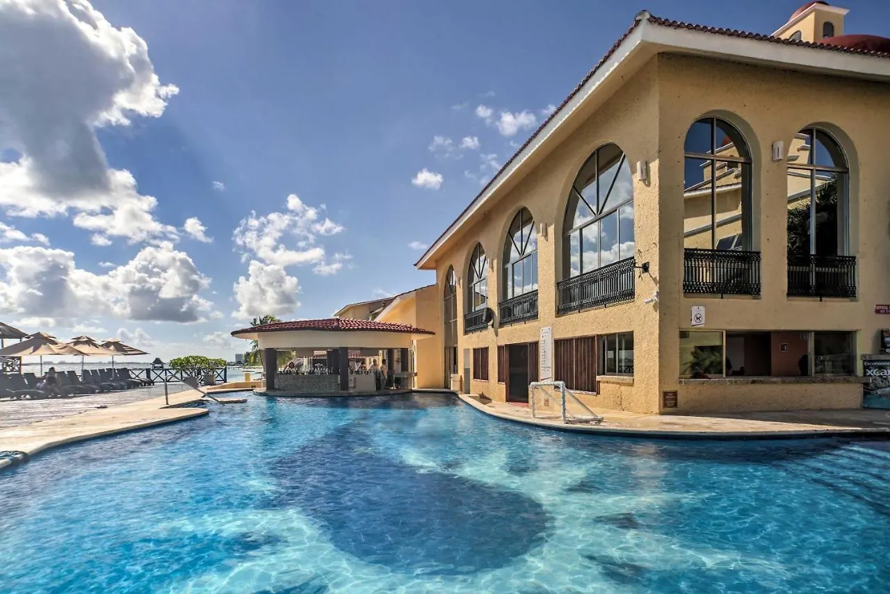 Apartment Oceanfront Cancun Condo In All Ritmo Resort